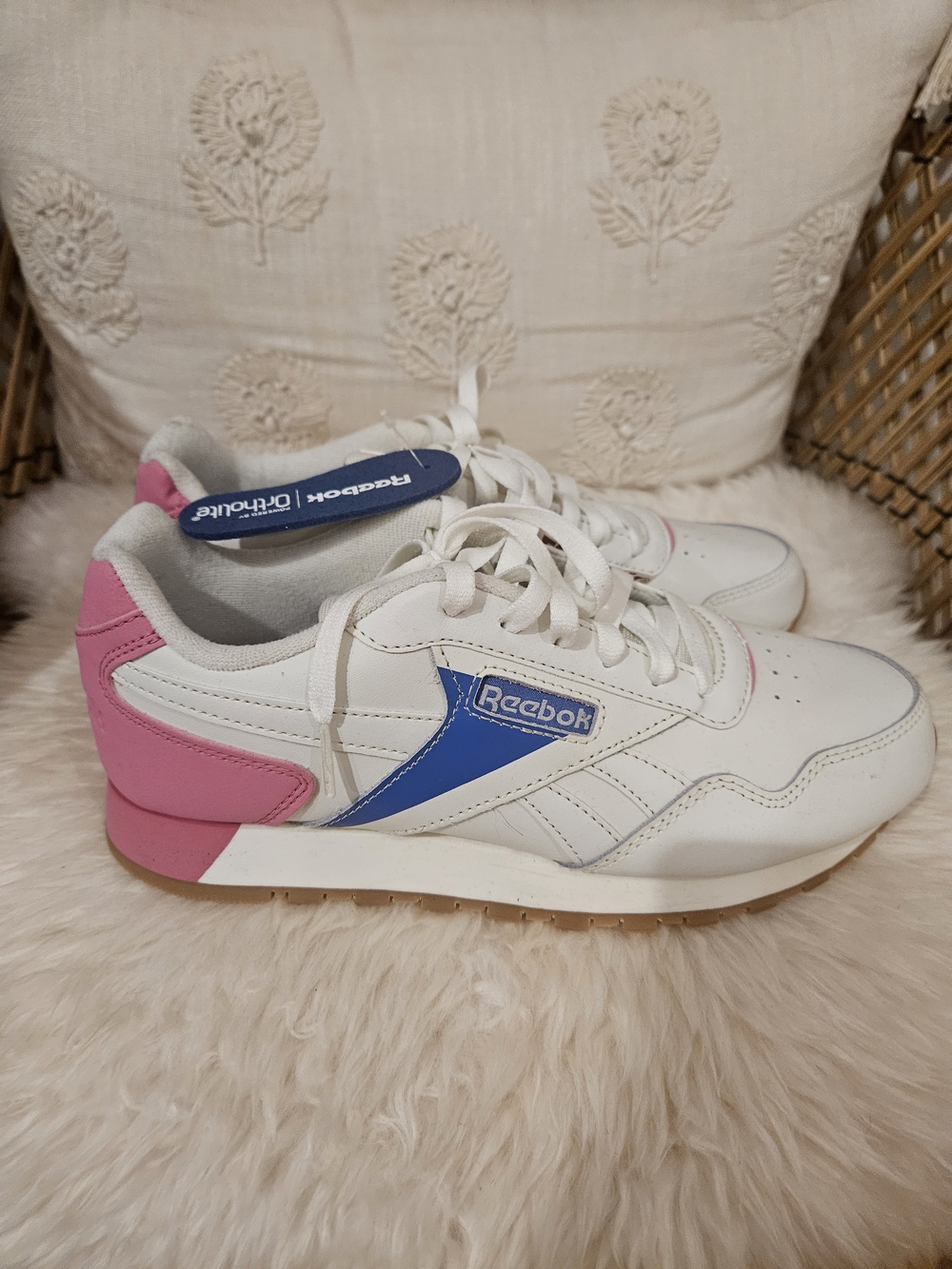 Reebok Women's White Athletic Shoes with Pink Heel & Blue Logo
